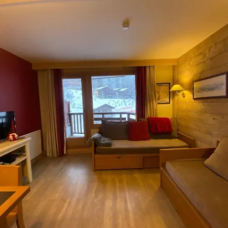 Apartment T1 La Tania Skis Aux Pieds Courchevel